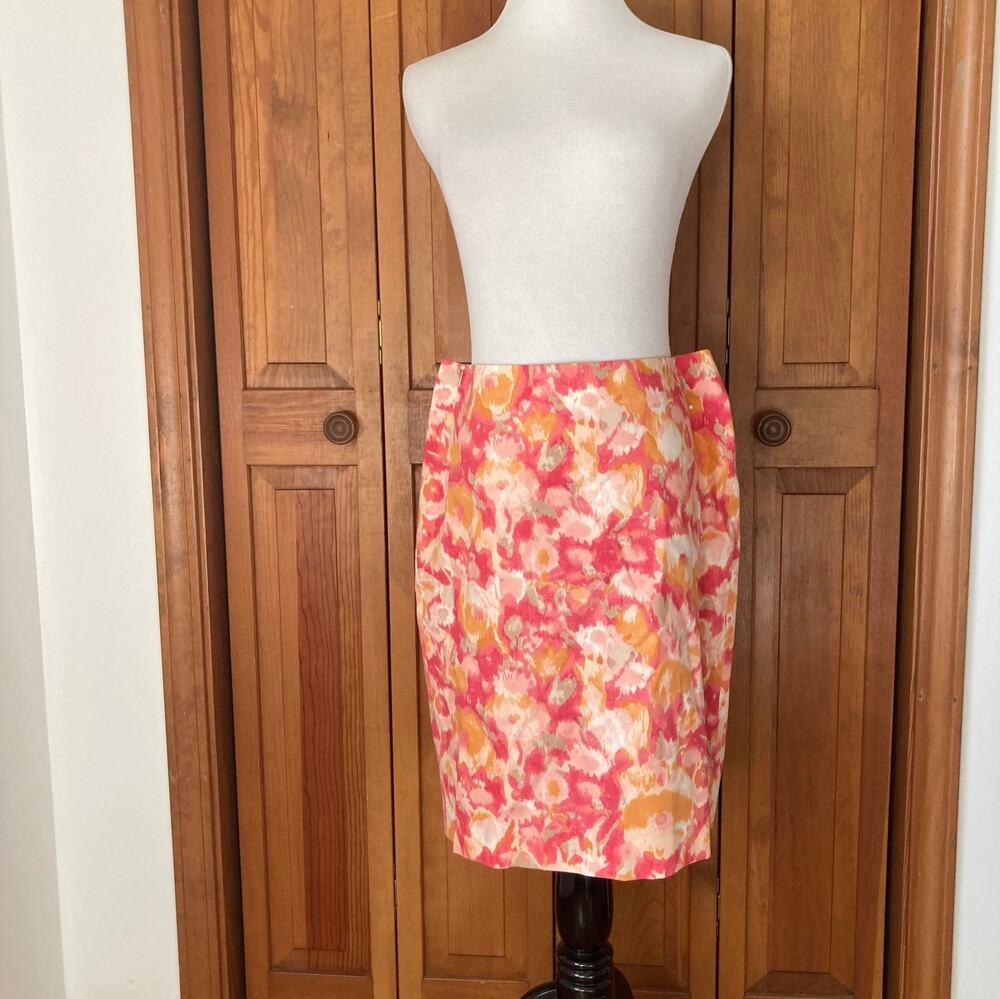 Talbots Splashy Floral Print Pencil Skirt, Size 8P